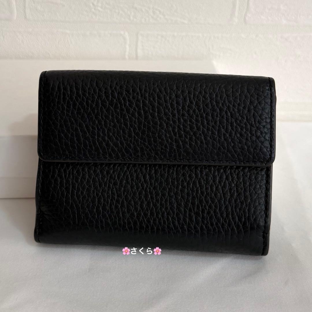 ✨極美品✨フルラ ダフネ 三つ折り財布 ブラック