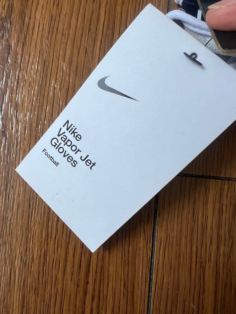 日本未発売　新品未使用 NIKE アメフトグローブ 海外Sサイズ