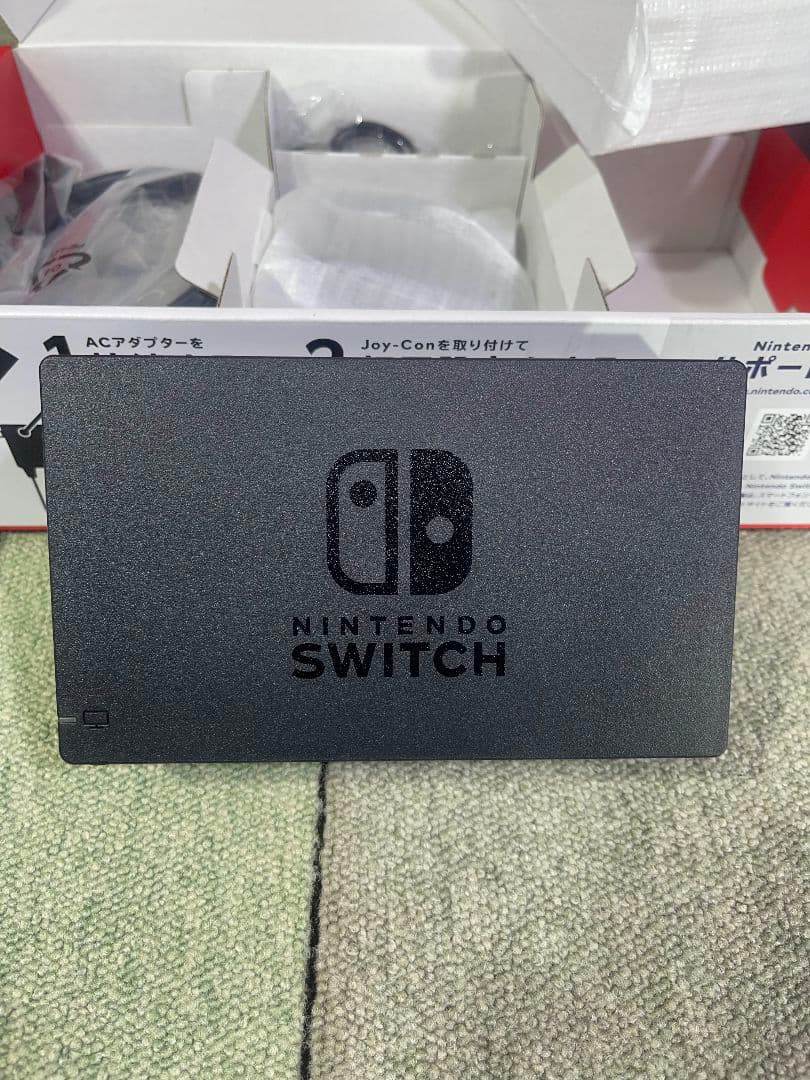 タ*コ様 ◆美品◆任天堂Switchバッテリー強化版 グレー本体一式◾️おまけ付
