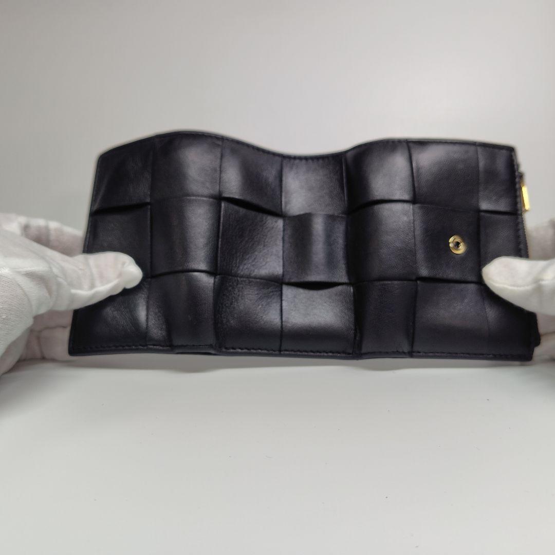 ✨️極美品✨️　ボッテガ　BOTTEGA VENETA　カセット　三つ折り財布