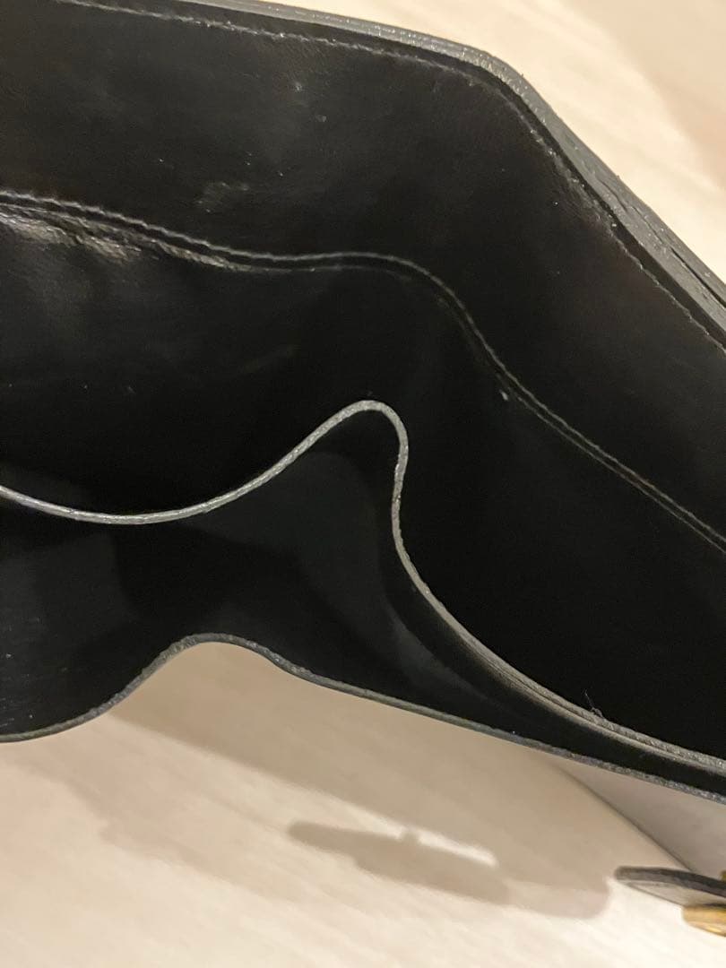 希少　CELINE 馬車ロゴ　ブラック　レザー　二つ折り財布　ウォレット