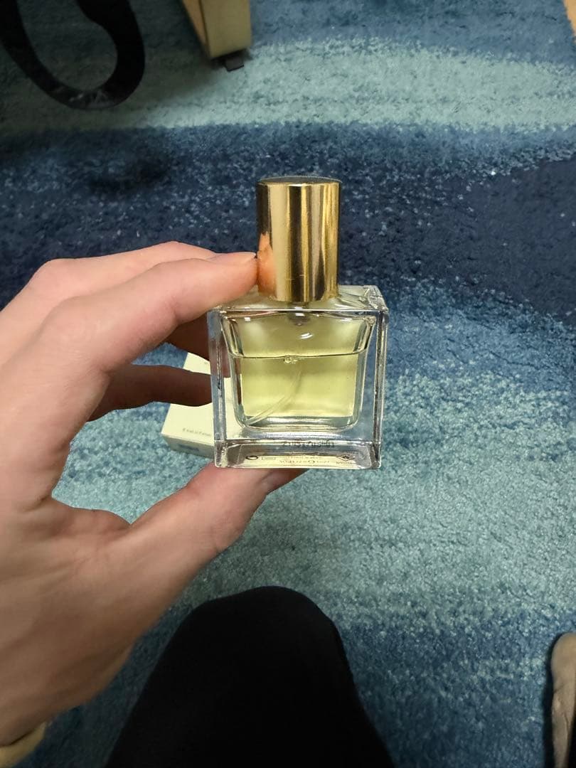 香水　ニシャネ　ウーロン茶　　nishane 15ml