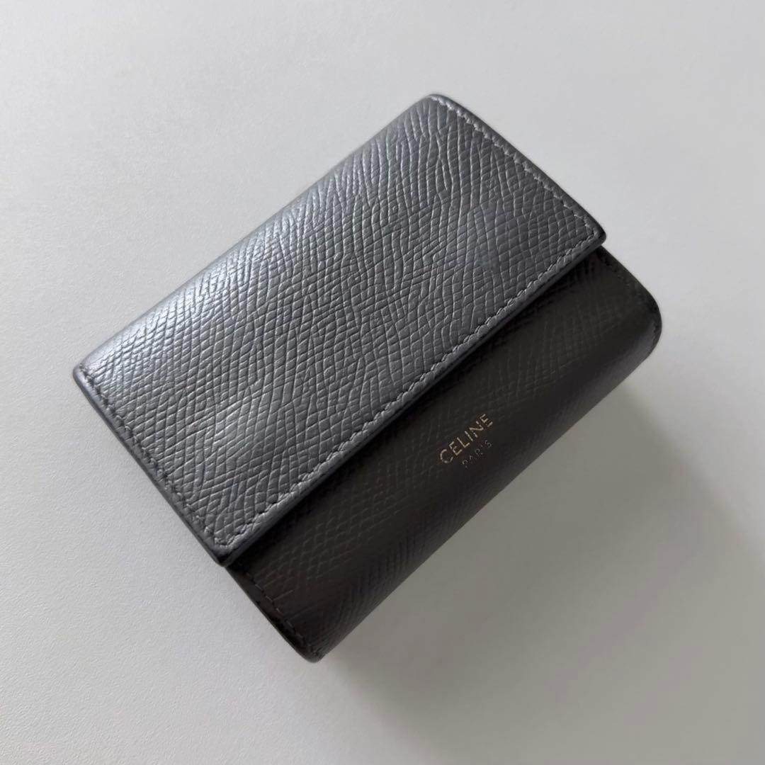 CELINE 三つ折り財布 / グレー