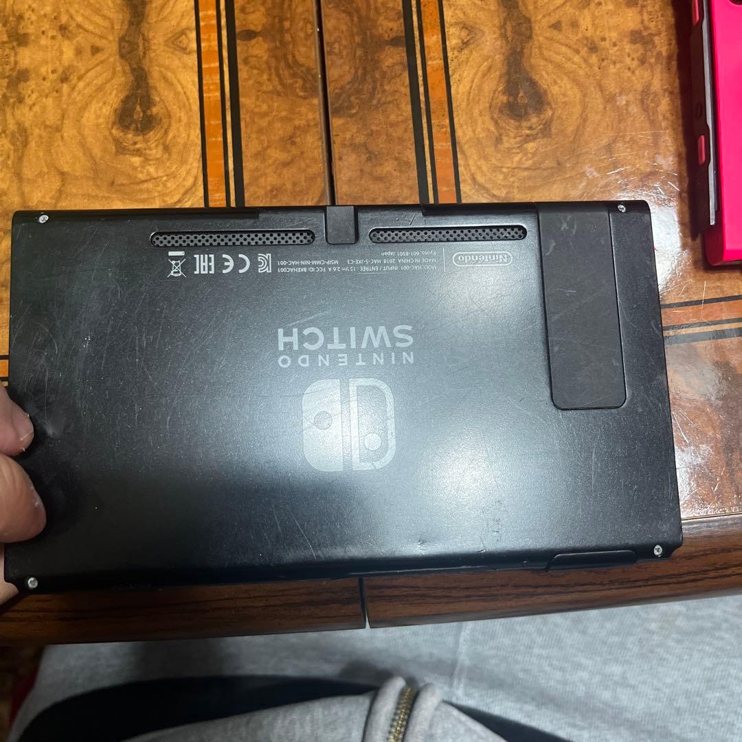 Nintendo Switch ジャンク品　ジョイコン動作確認済み
