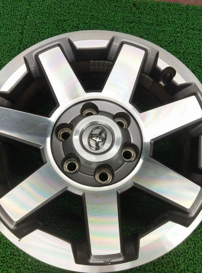 なっとういち　17インチ トヨタ純正 FJクルーザー 純正OPホイール