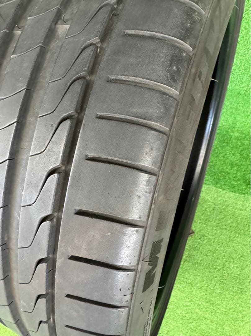 送料無料 245/35ZR20 22年製 バリ溝