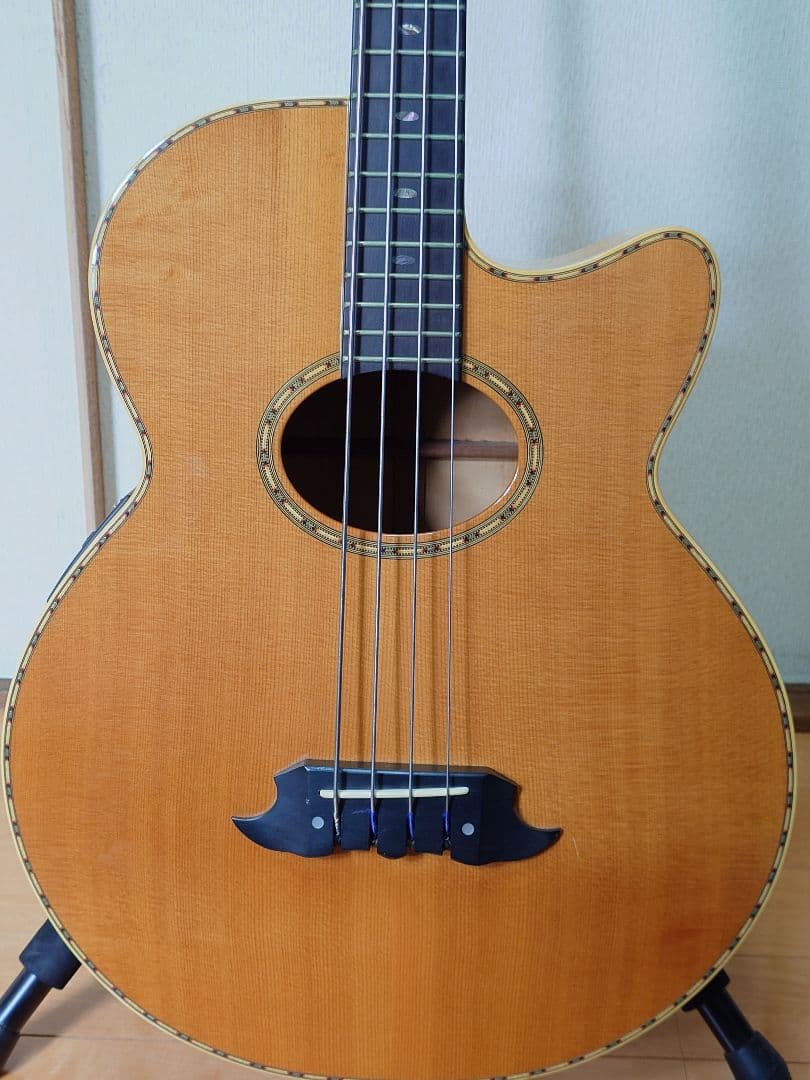 ATHLETE/アスリート AX-4 4弦 アコースティックベース ギグケース付