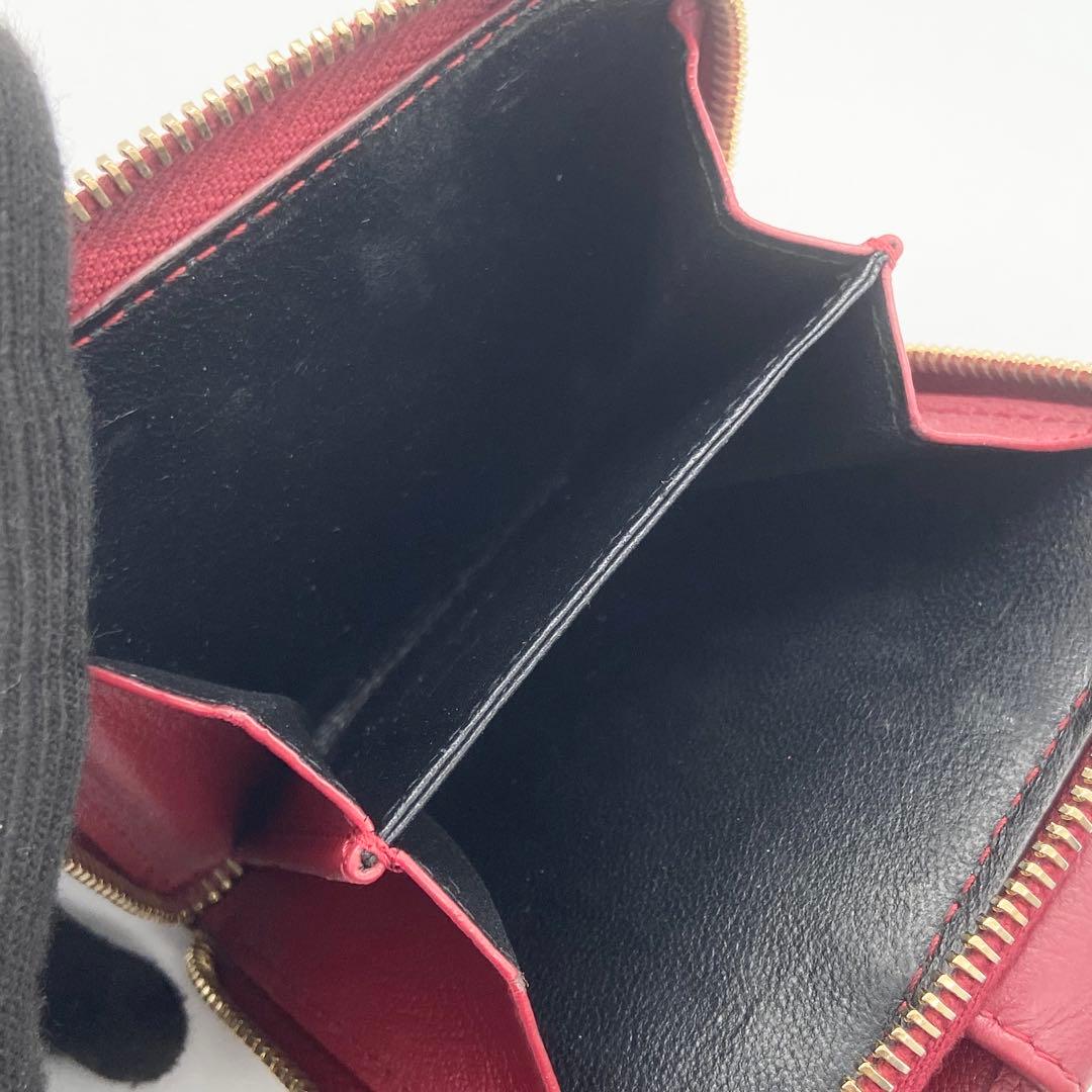 極美品　イヴサンローラン　折り財布　YSL ゴールド金具　レザー　レッド