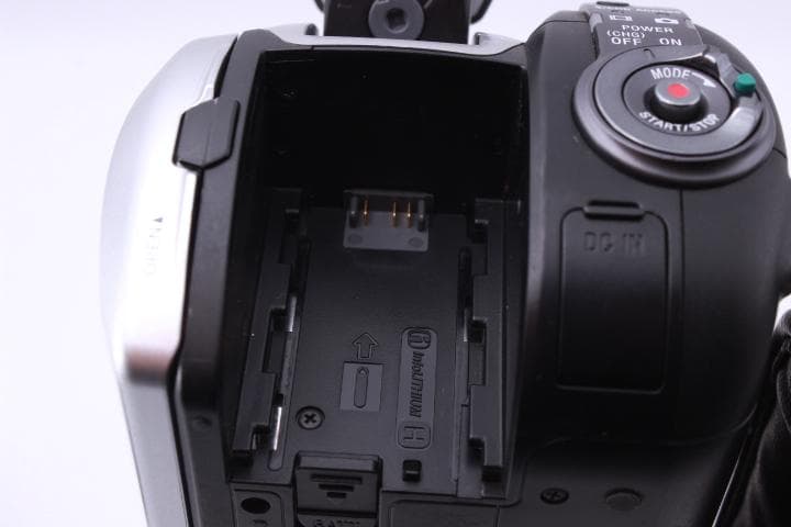Sony HDR-SR11 ハンディカム 付属品多数【動作確認済み】