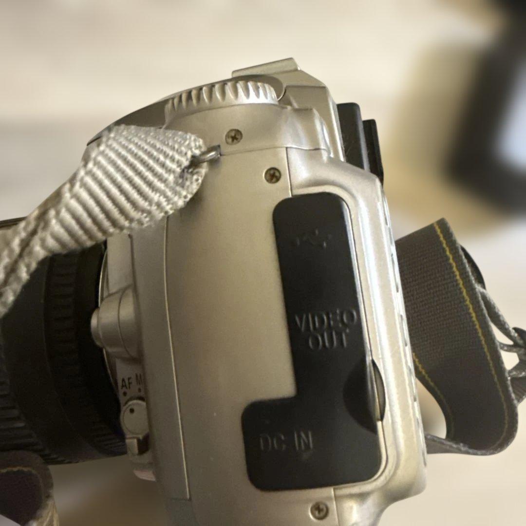 Nikonデジタル一眼レフD50+Sigma 18-200mmズームレンズセット