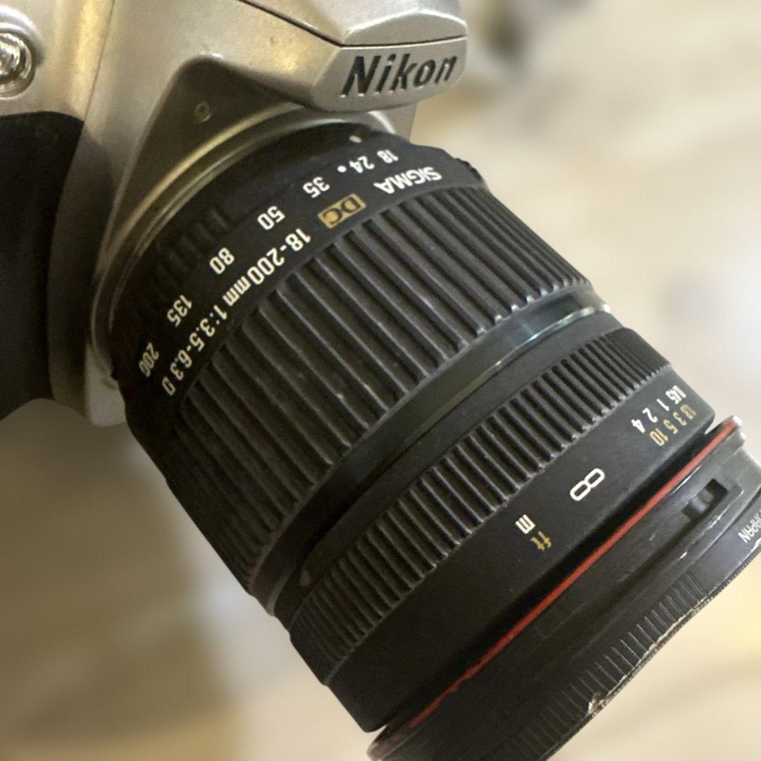Nikonデジタル一眼レフD50+Sigma 18-200mmズームレンズセット