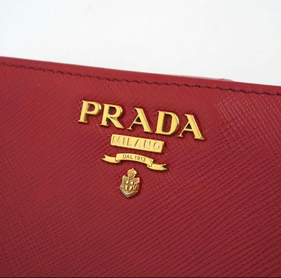 ✨未使用展示品✨　PRADA ミニ財布　サフィアーノレザー　L字ファスナー 赤色