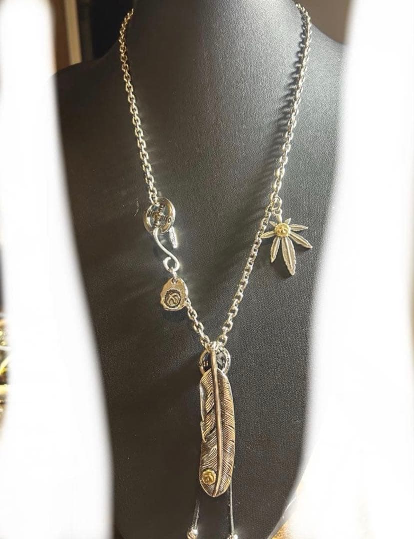 特大フェザーネックレス