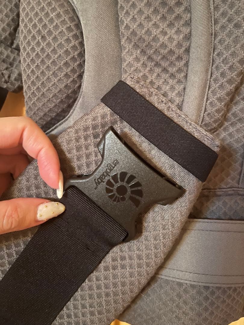 ergobaby 抱っこ紐 グレー メッシュ