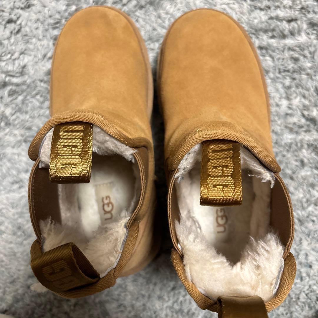 UGG 厚底ブーツ　キャメル　24cm USAサイズ37