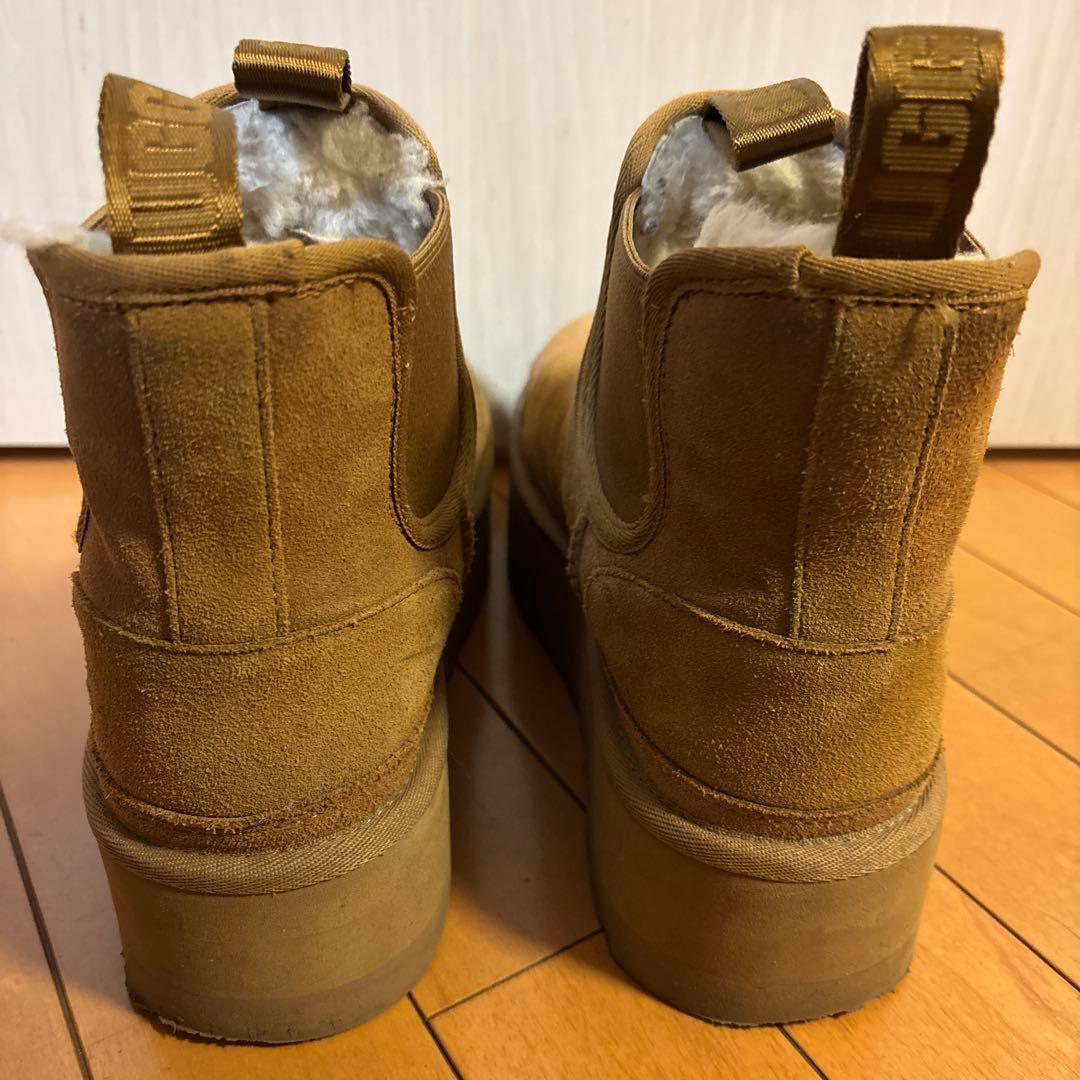 UGG 厚底ブーツ　キャメル　24cm USAサイズ37