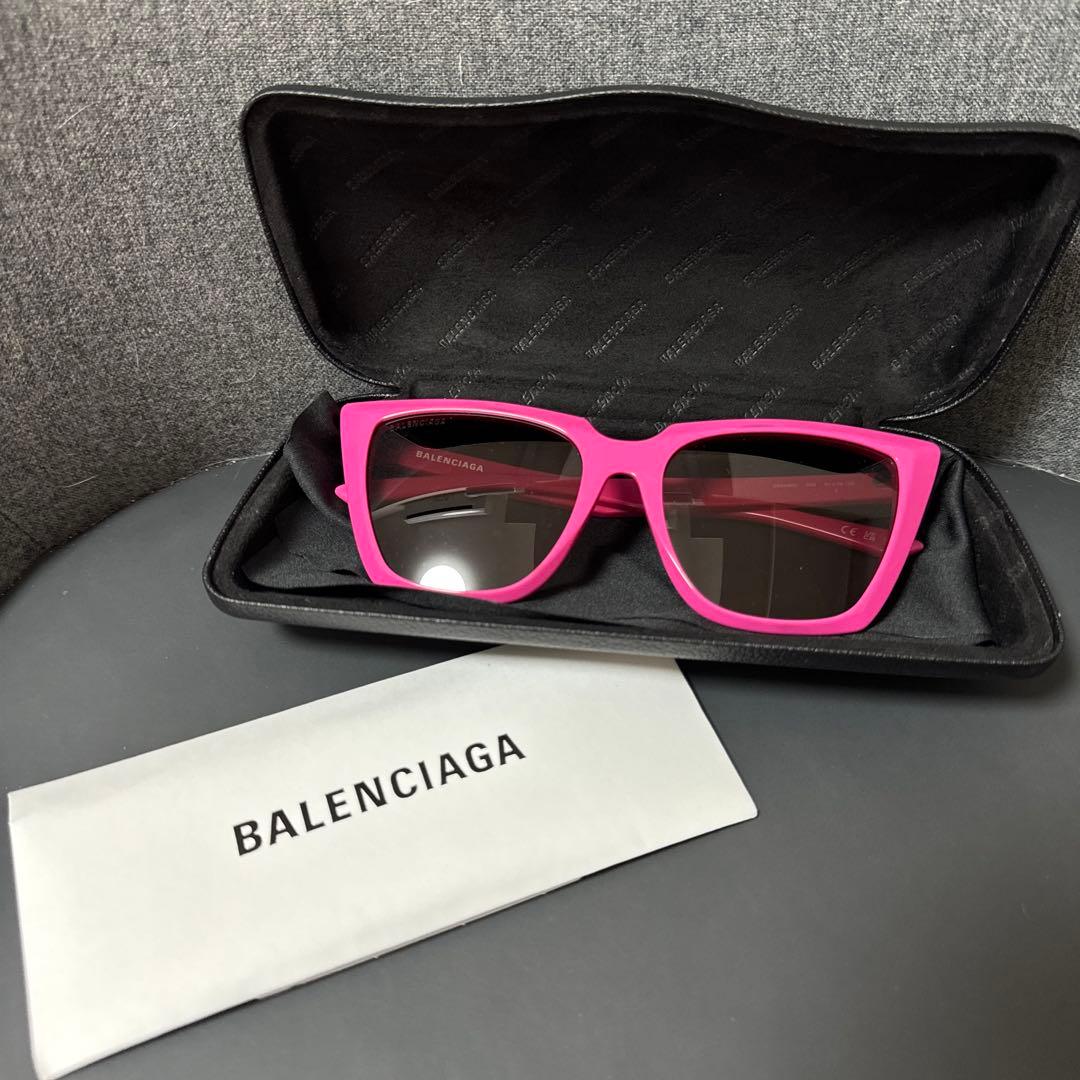 BALENCIAGA ピンク スクエアサングラス ケース付き