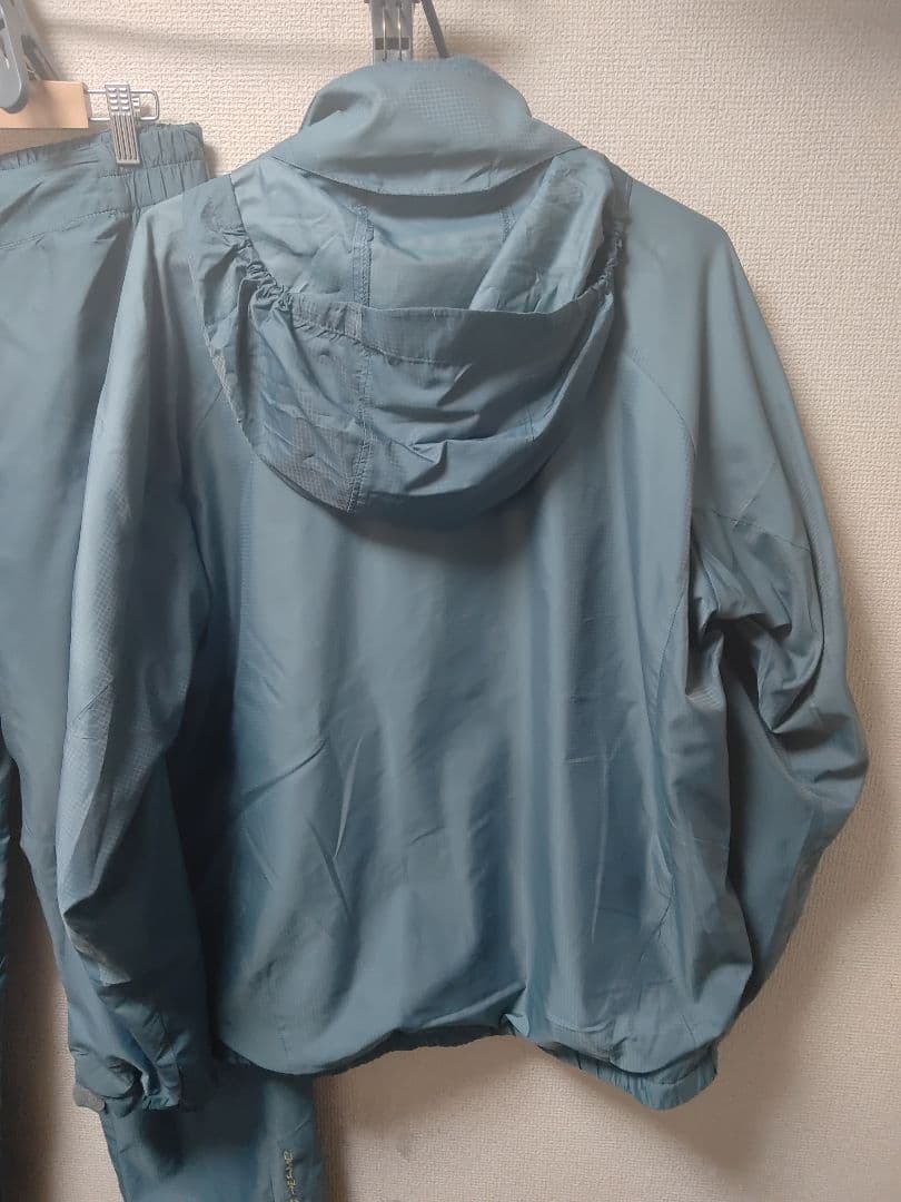 DESCENTE　MOVE SPORT 35 ナイロン裏地付き上下セット