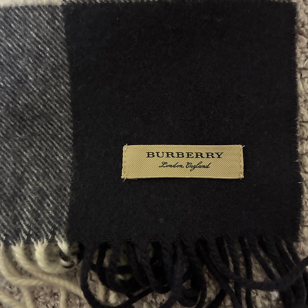BURBERRY チェック柄カシミヤマフラー