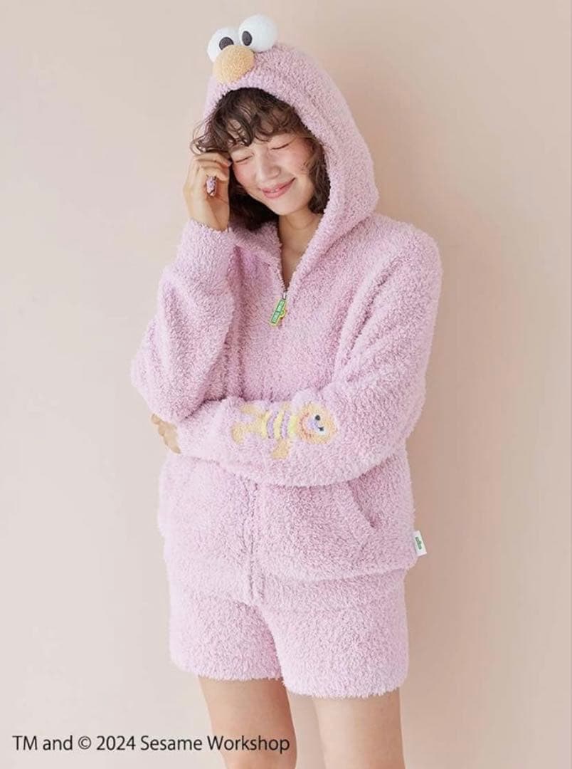 【10/25-27値下げ】 ジェラートピケ　エルモ パーカ&ショートパンツセット