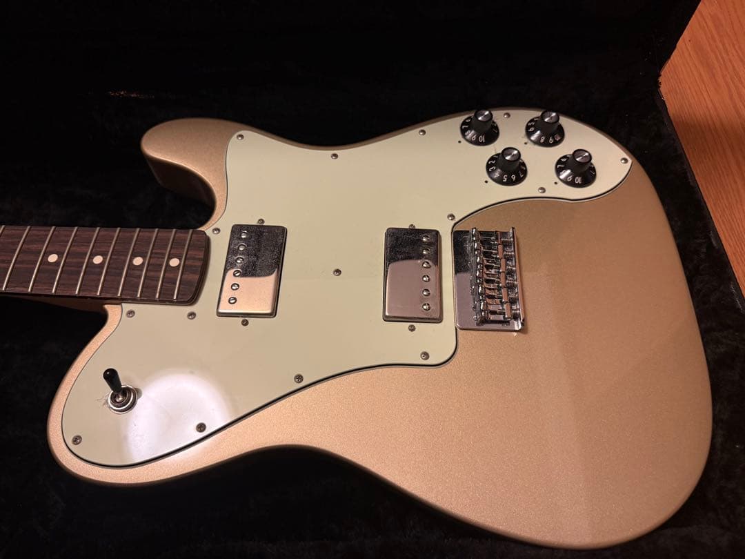 ギター FENDER Chris Shiflett Telecaster Deluxe