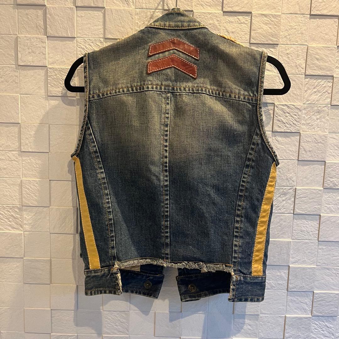 DSQUARED2 デニム ノースリーブ ベスト ビンテージ 羽 ワッペン44