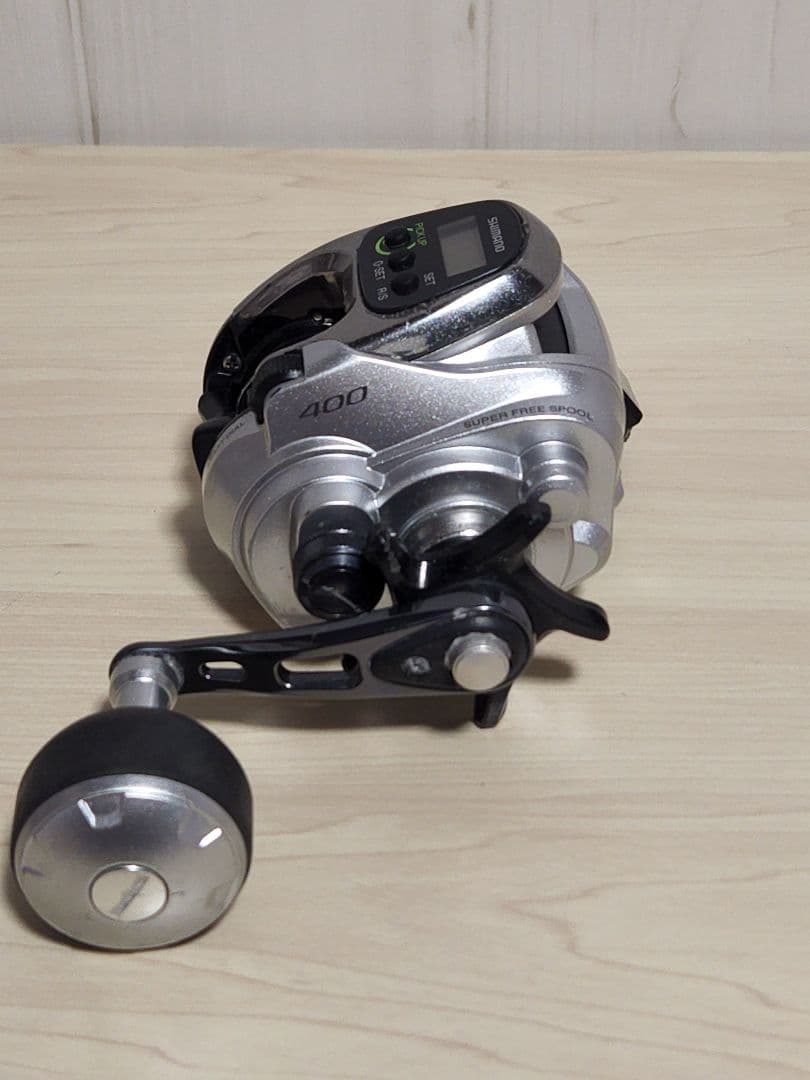 か*d様 今だけ大幅値下げ中‼️ SHIMANO フォースマスター400