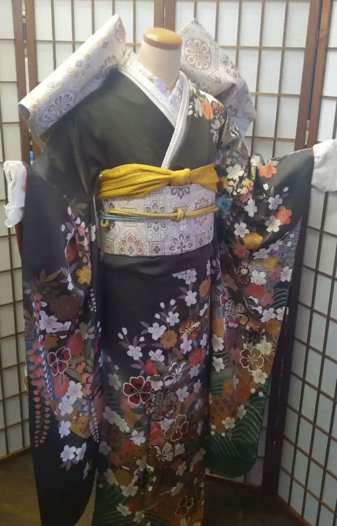 470古典柄　焦げ茶×深緑　金彩　正絹振袖7点フルセット成人式卒業結婚式謝恩会