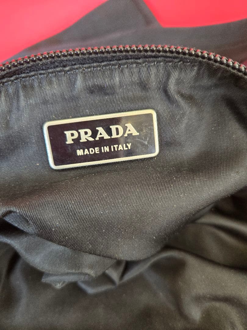 PRADA ブラック ナイロン ウエストポーチ