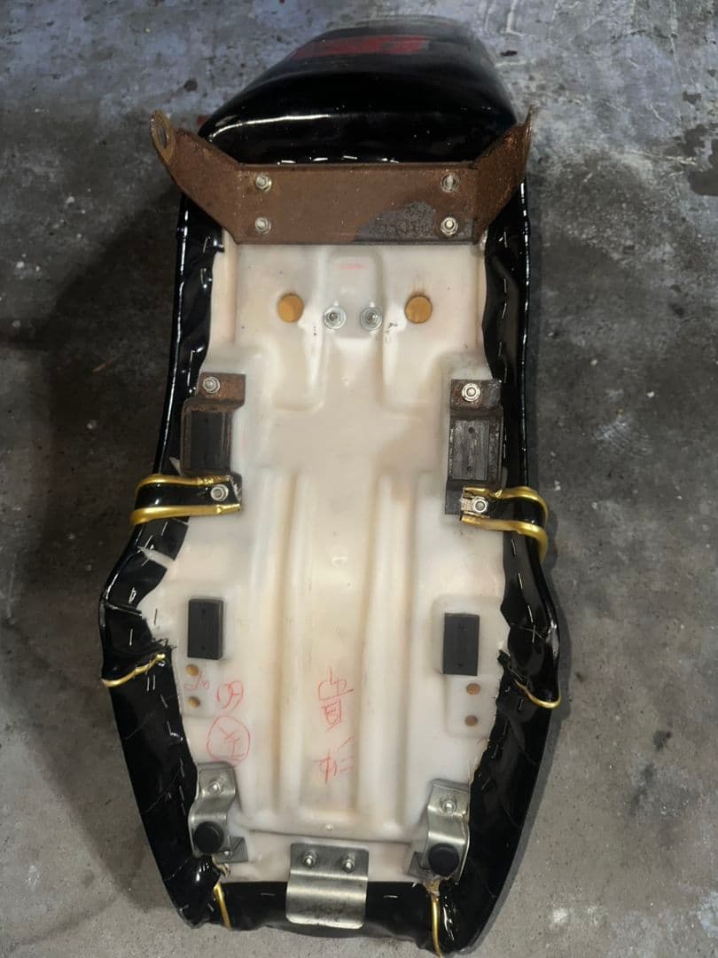 GSX250L,400L用三段シート