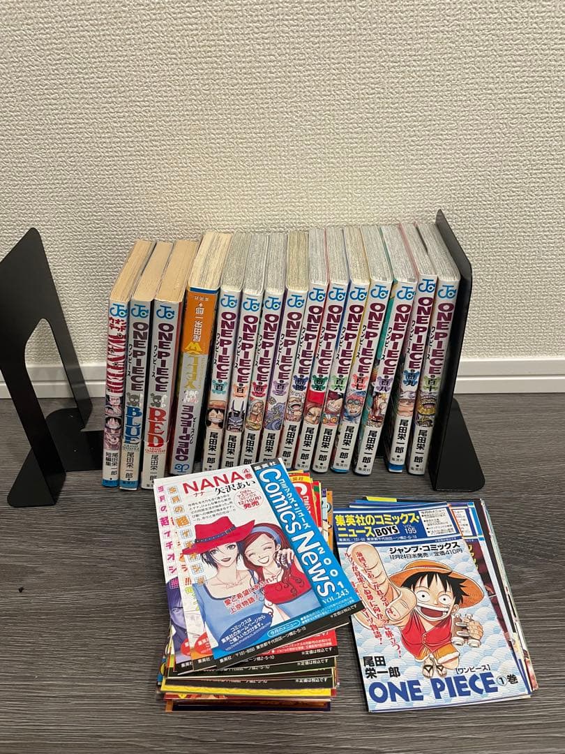 ONE PIECE 全巻セット初版(1~110+おまけ) ほぼ全てに付属品あり