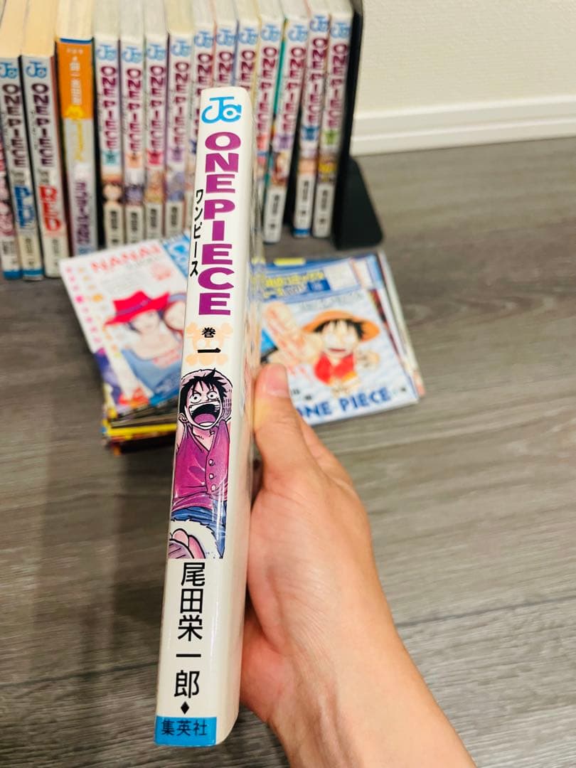 ONE PIECE 全巻セット初版(1~110+おまけ) ほぼ全てに付属品あり