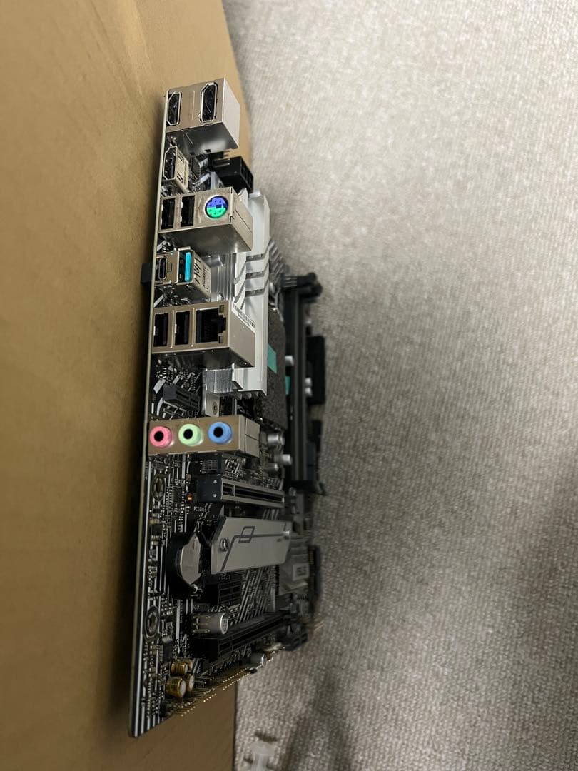 ASUS PRIME B560M-A マザーボード