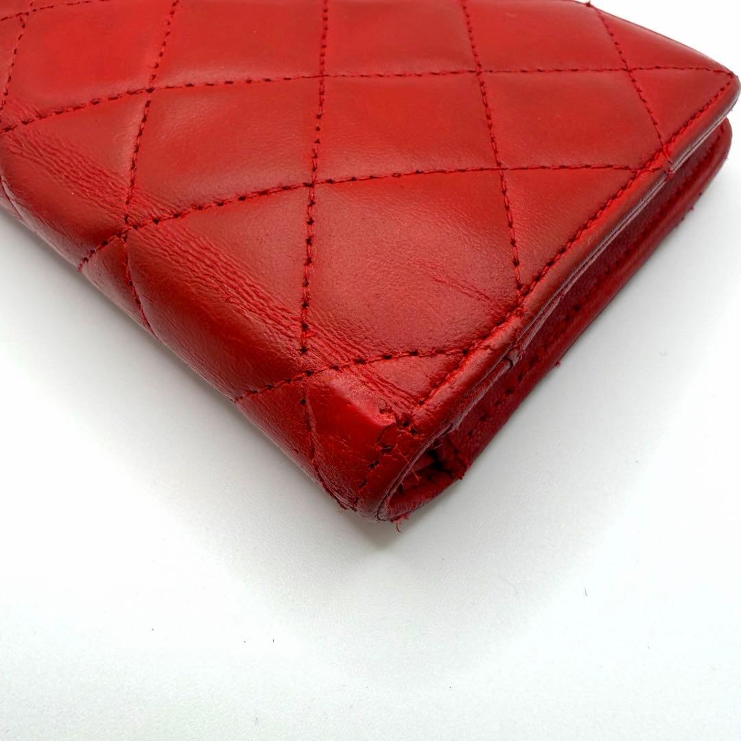 CHANEL シャネル　財布　マトラッセ　二つ折り　フラップ　ウォレット
