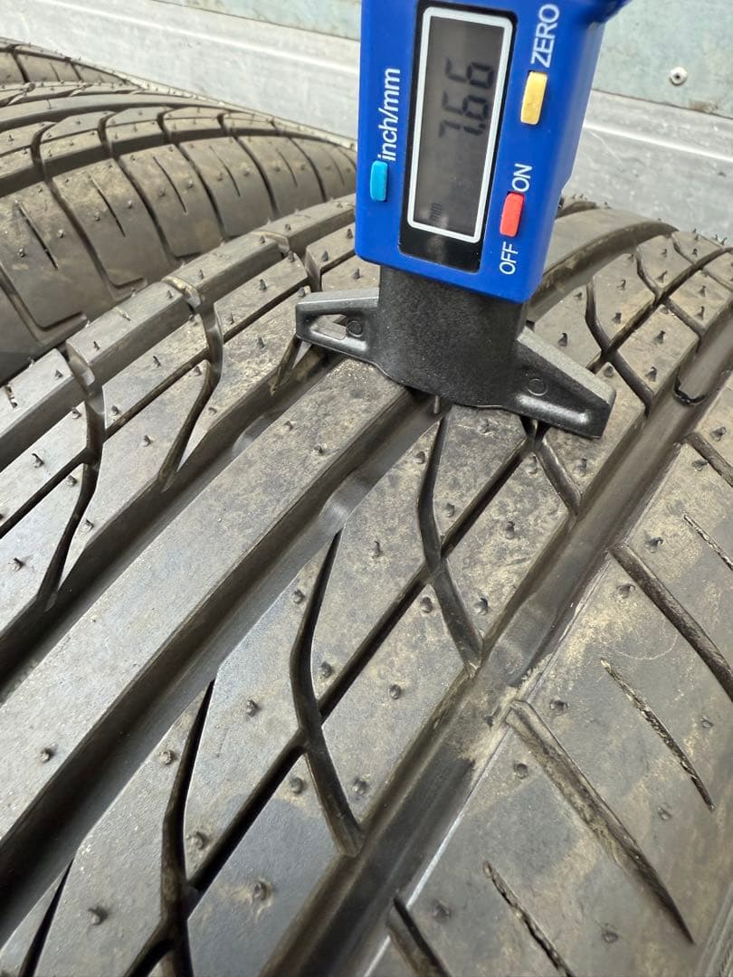 多肉ちゃん専用ヨコハマサマータイヤ185／65R15 88Sイボ付きバリ山