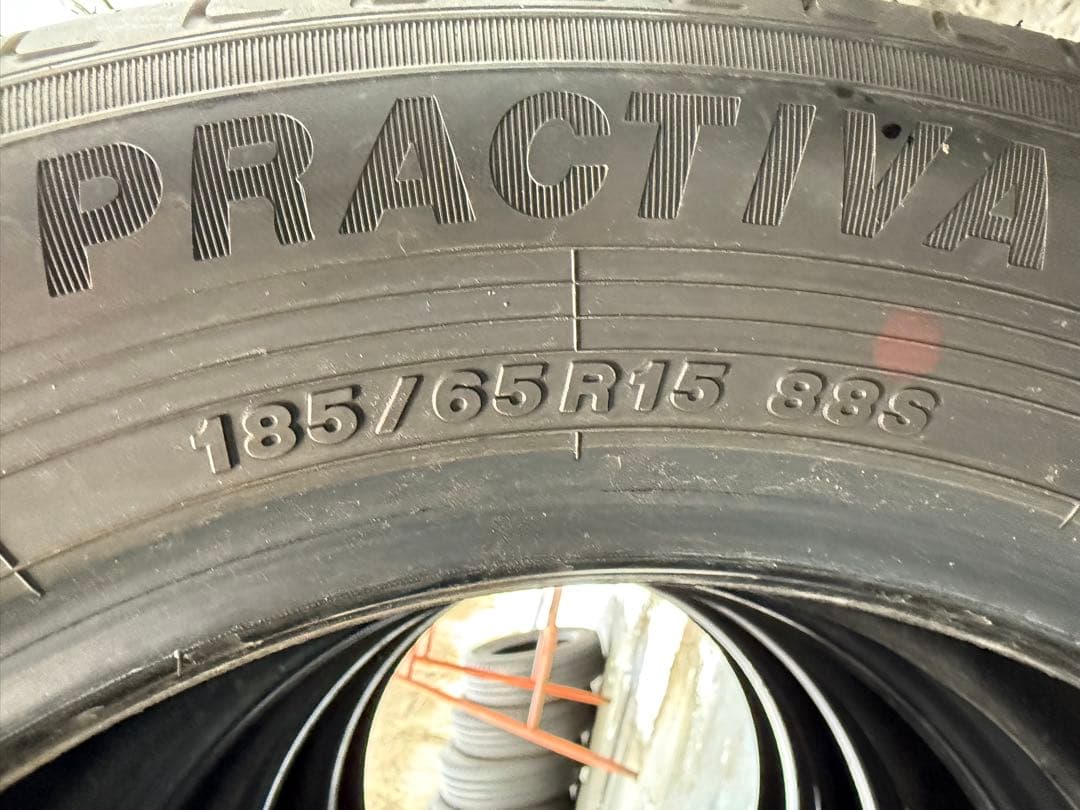 多肉ちゃん専用ヨコハマサマータイヤ185／65R15 88Sイボ付きバリ山