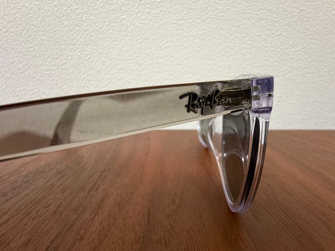 <大特価> Ray-Ban RB4401D クリアフレーム サングラス