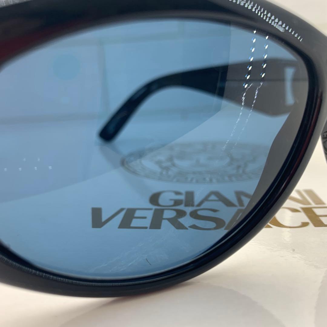 GIANNI VERSACE ベルサーチサングラスMOD 424メデューサ