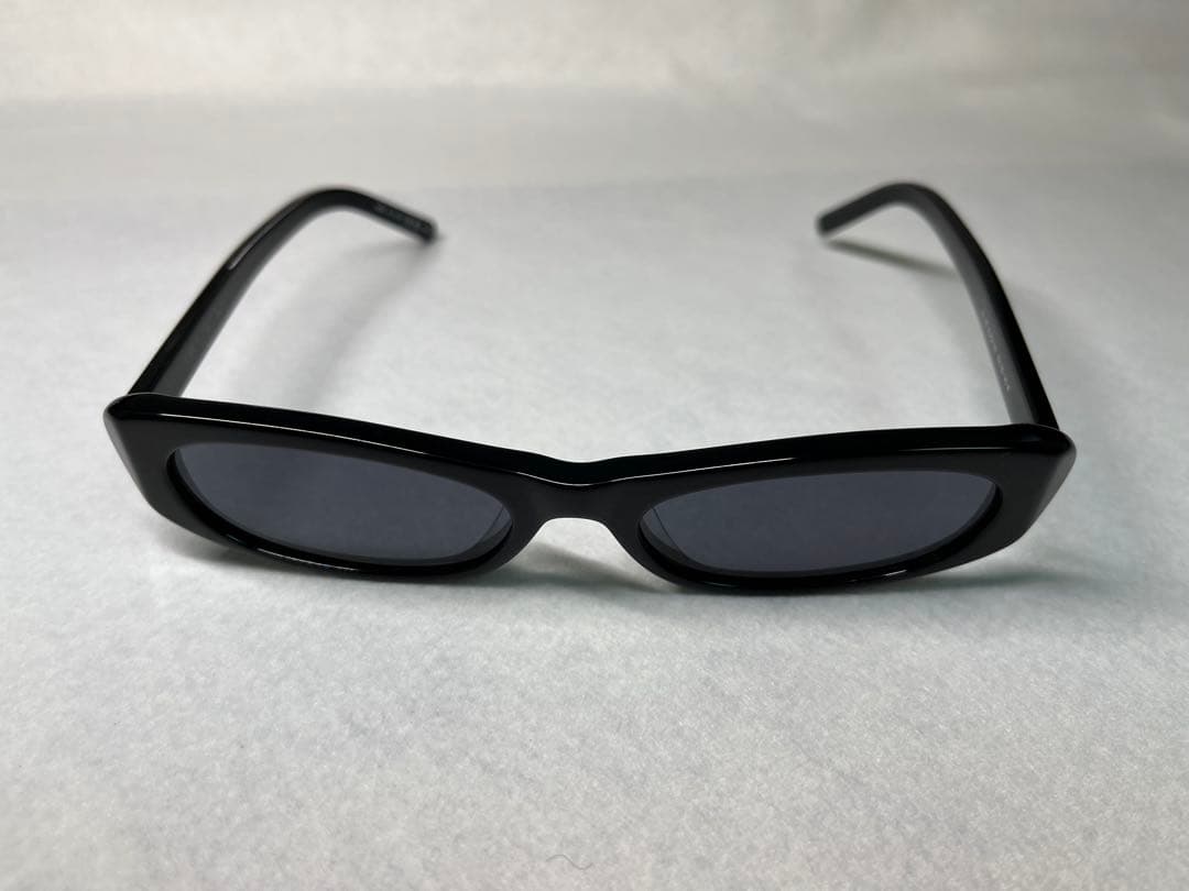 【美品】SAINT LAURENT SL 557 BLACK 001 サングラス