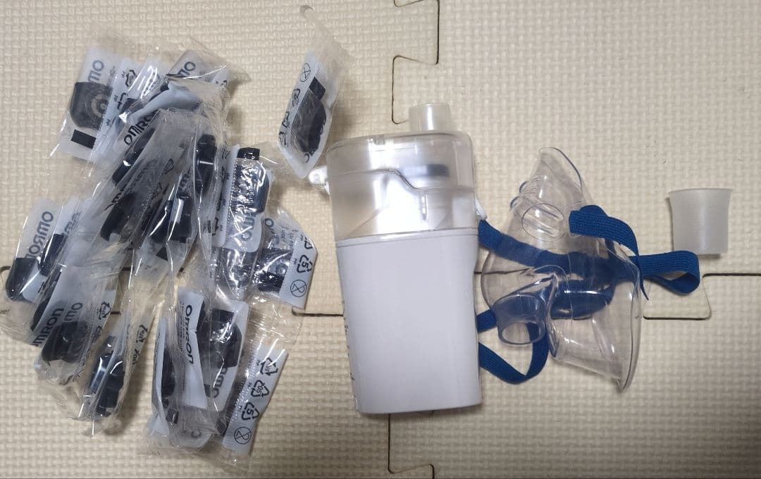 OMRON NE-U200 吸入器