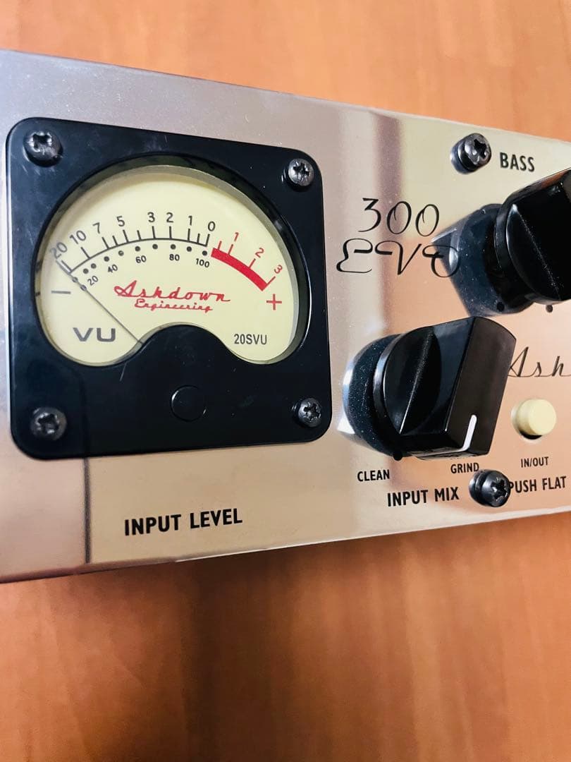 Ashdown EVO 300 ベースアンプ