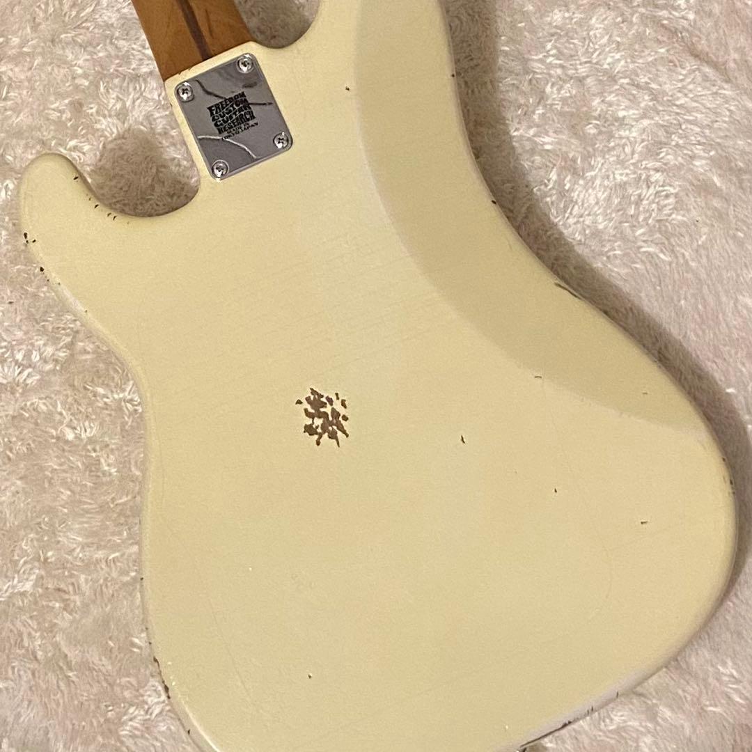 RS Guitarworks & Fender Mexicoベース