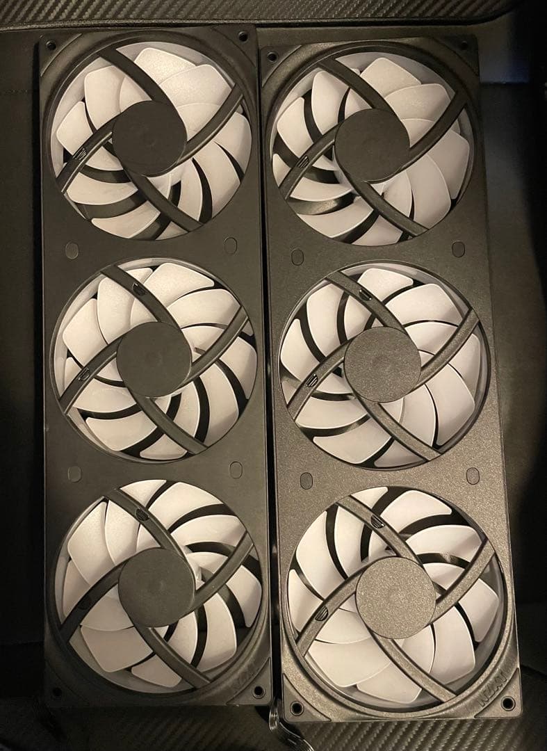 NZXT F360 RGB CORE 3基 HUB