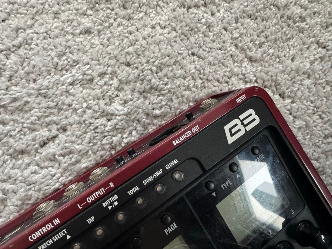 ZOOM B3 ベースエフェクター　動作確認済み