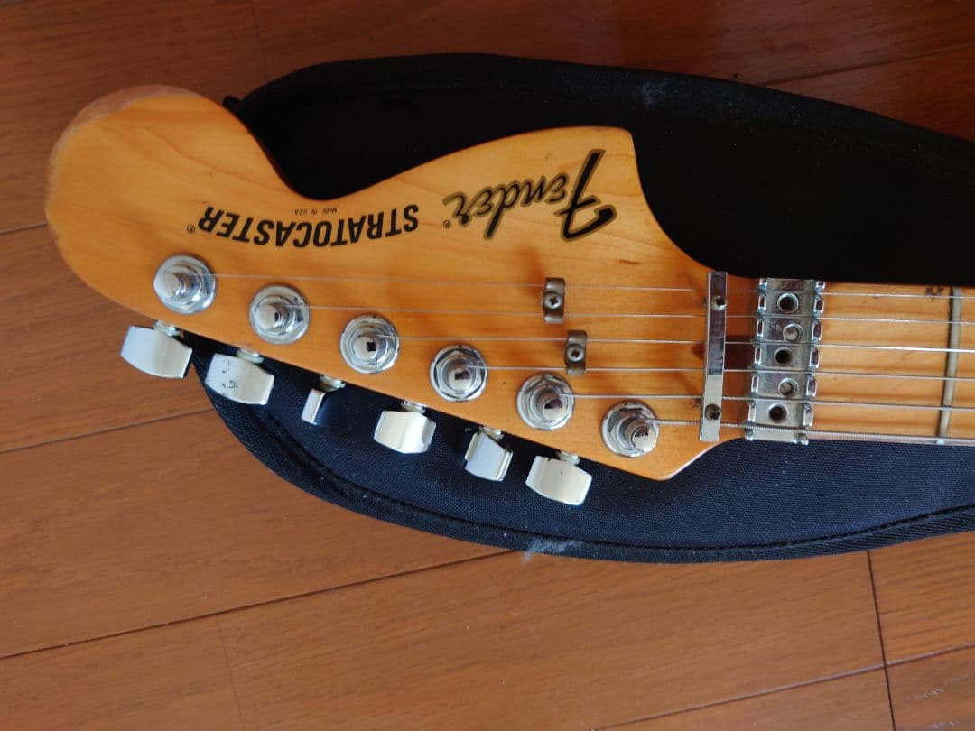 Fender ストラトキャスター 1979年　フェンダー