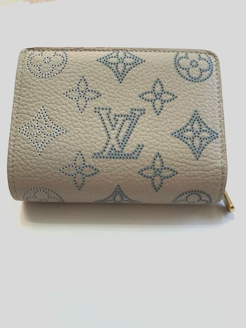LOUIS VUITTON ポルトフォイユ クレア マヒナ 二つ折り財布 正規品