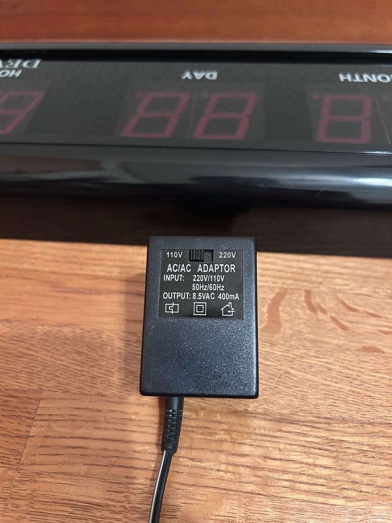 DEVIL LED DOT CLOCK (赤) デジタル時計