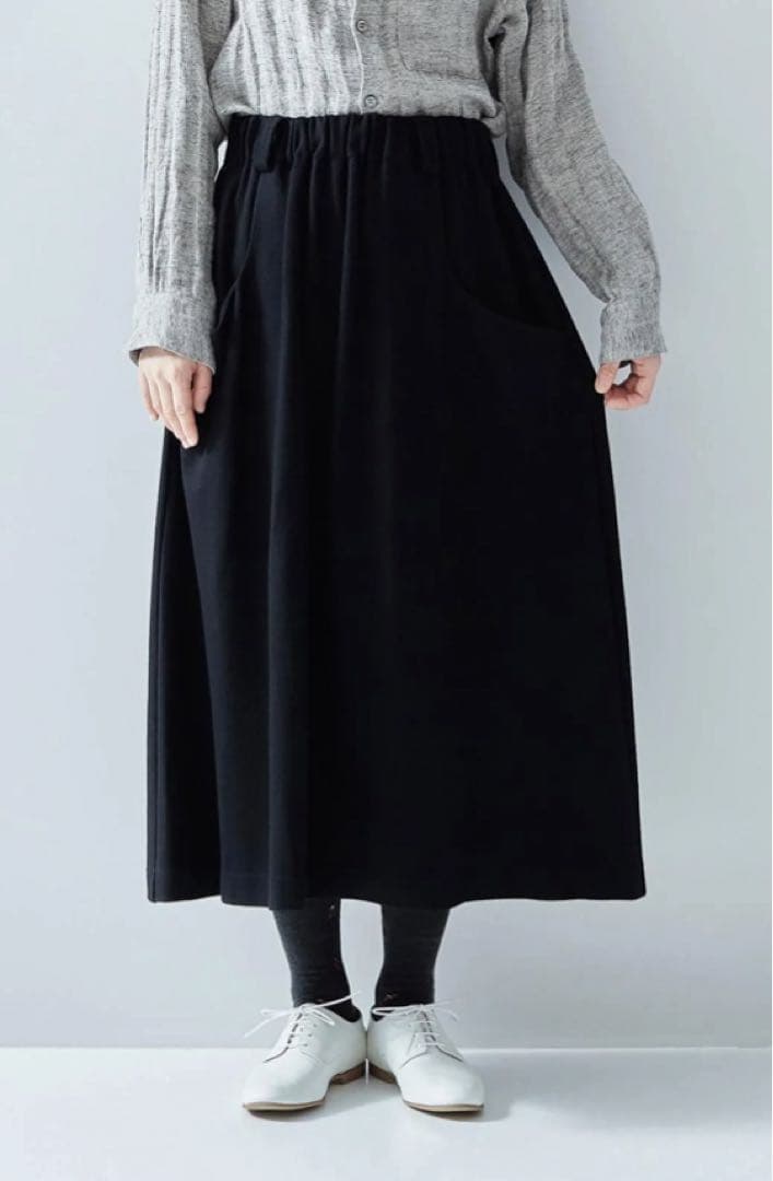 完売品！atelier naruse ウールポンチギャザースカート黒
