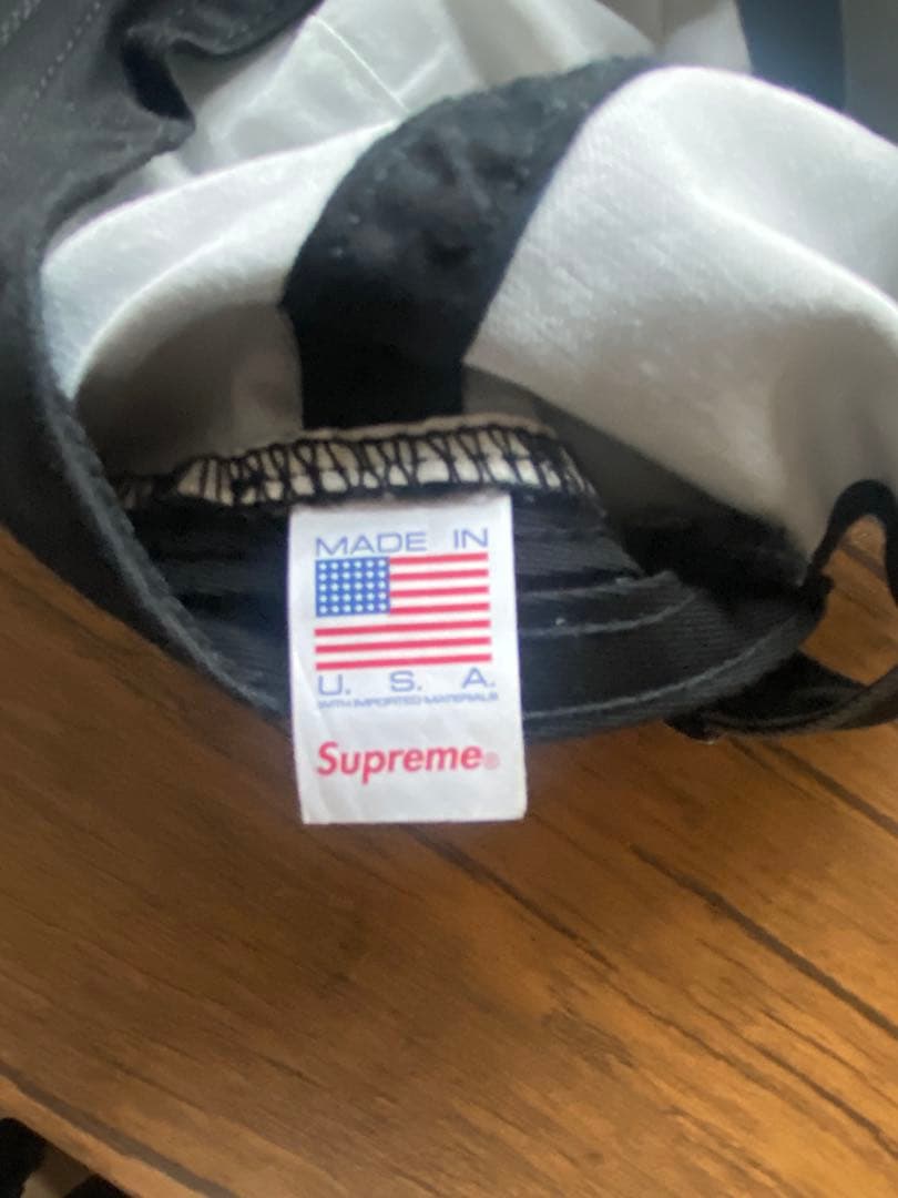 Supreme Sロゴキャップ 黒