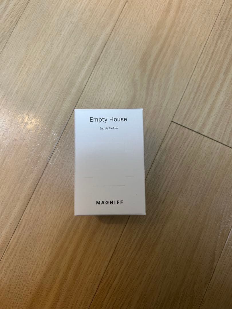MAGNIFF マグニフ オードパルファム Empty House 45ml